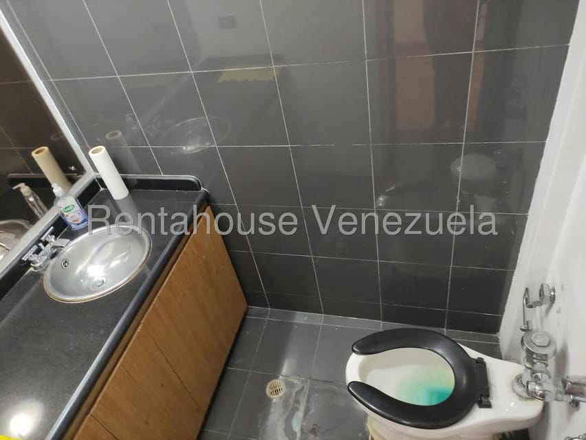 Comercial (Oficina) en Alquiler en Bello Monte, Distrito Metropolitano - 9
