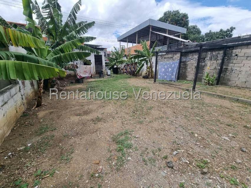 Terreno (Comercial) en Venta en Parroquia Catedral, Lara - 15