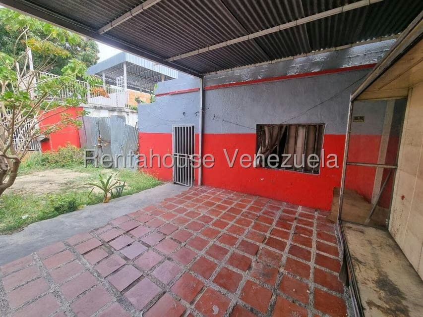 Terreno (Comercial) en Venta en Parroquia Catedral, Lara - 25