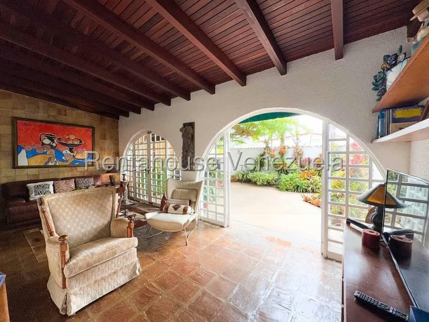 Casa (Duplex) en Venta en Lomas de La Lagunita, Distrito Metropolitano - 17