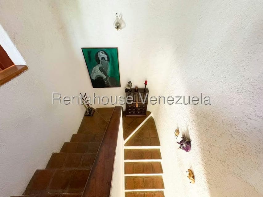 Casa (Duplex) en Venta en Lomas de La Lagunita, Distrito Metropolitano - 21