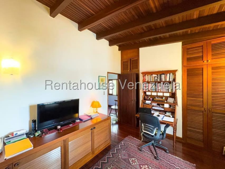 Casa (Duplex) en Venta en Lomas de La Lagunita, Distrito Metropolitano - 31