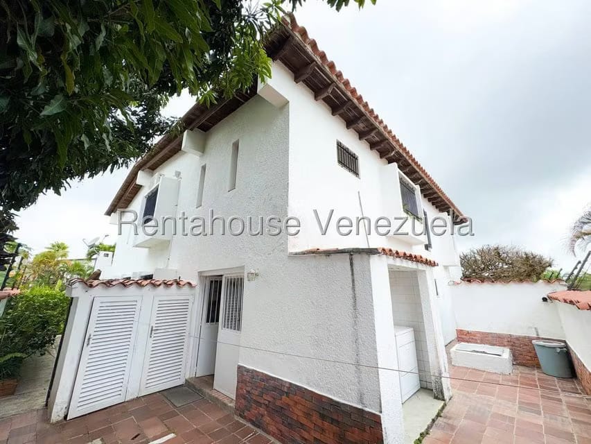 Casa (Duplex) en Venta en Lomas de La Lagunita, Distrito Metropolitano - 38
