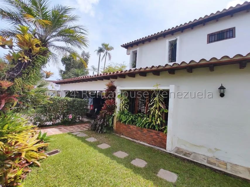 Casa (Duplex) en Venta en Lomas de La Lagunita, Distrito Metropolitano - 44