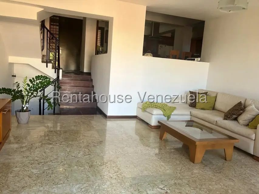 Townhouse (1 Nivel) en Alquiler en La Boyera, Distrito Metropolitano - 10