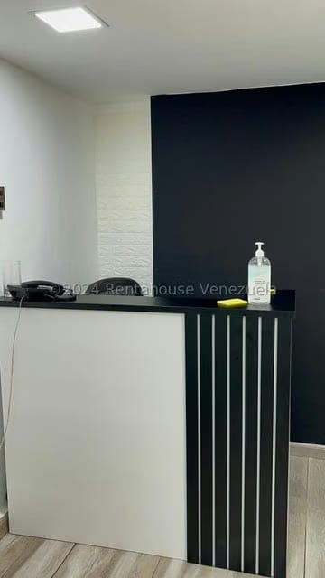 Comercial (Local Comercial) en Alquiler en La Castellana, Distrito Metropolitano - 5