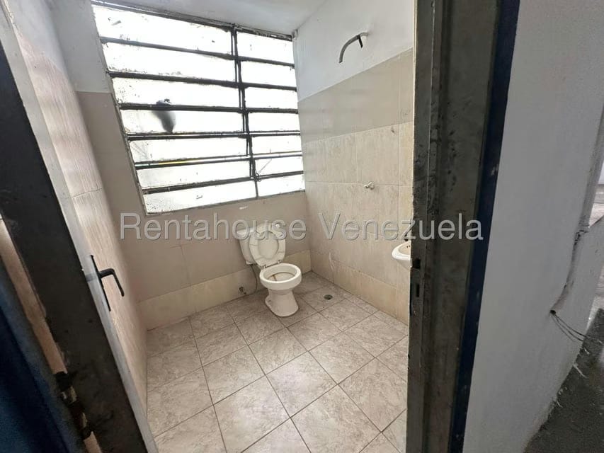 Comercial (Local Comercial) en Venta en Los Caobos, Distrito Metropolitano - 12
