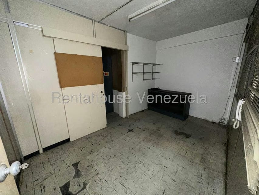 Comercial (Local Comercial) en Venta en Los Caobos, Distrito Metropolitano - 18