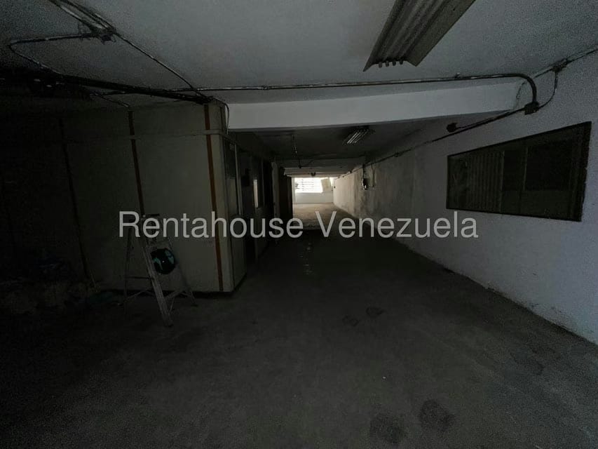 Comercial (Local Comercial) en Venta en Los Caobos, Distrito Metropolitano - 25