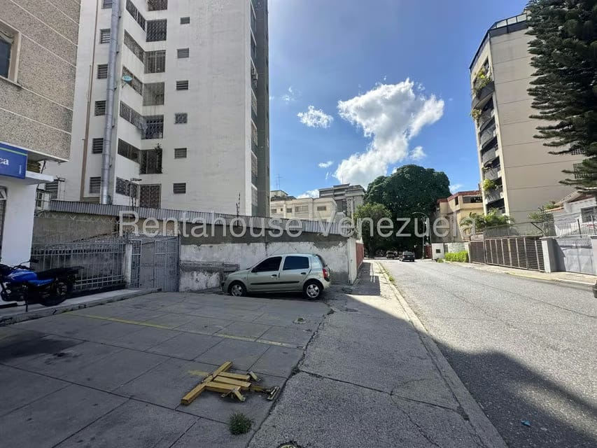 Comercial (Local Comercial) en Venta en Los Caobos, Distrito Metropolitano - 26