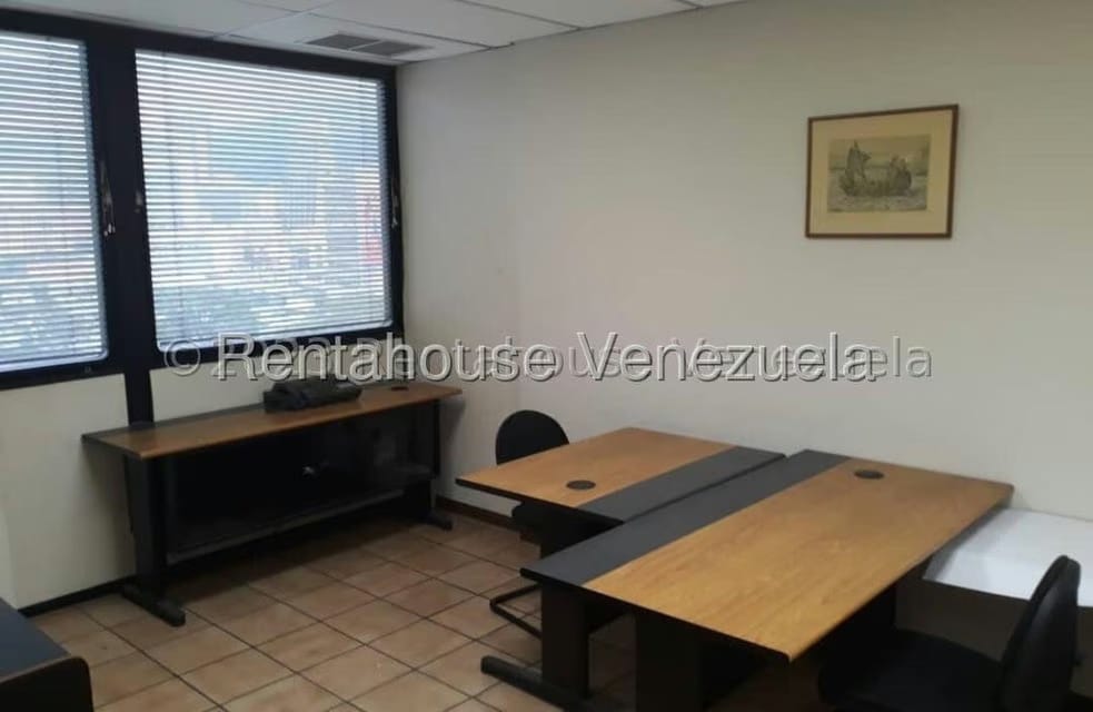 Comercial (Oficina) en Alquiler en Bello Monte, Distrito Metropolitano - 3