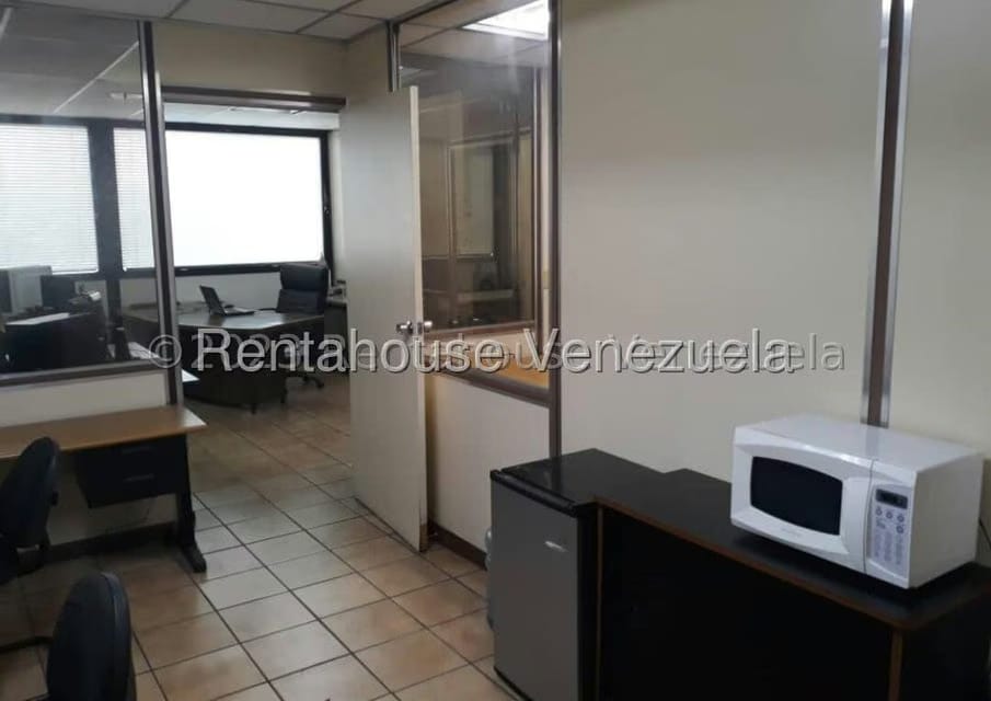 Comercial (Oficina) en Alquiler en Bello Monte, Distrito Metropolitano - 4
