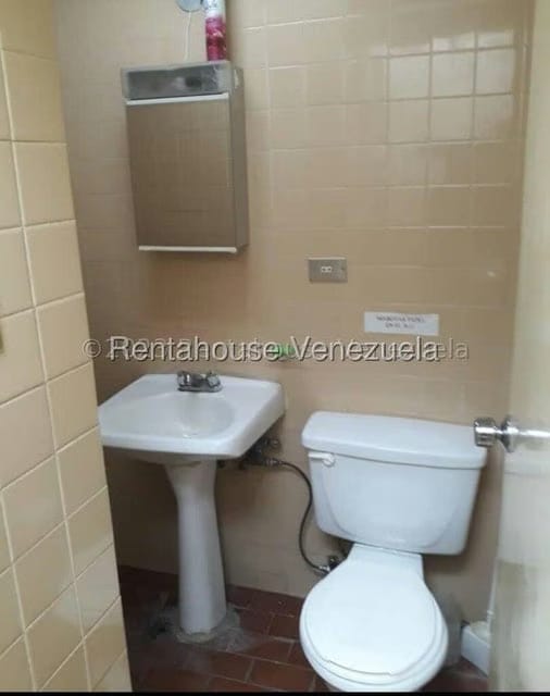 Comercial (Oficina) en Alquiler en Bello Monte, Distrito Metropolitano - 6