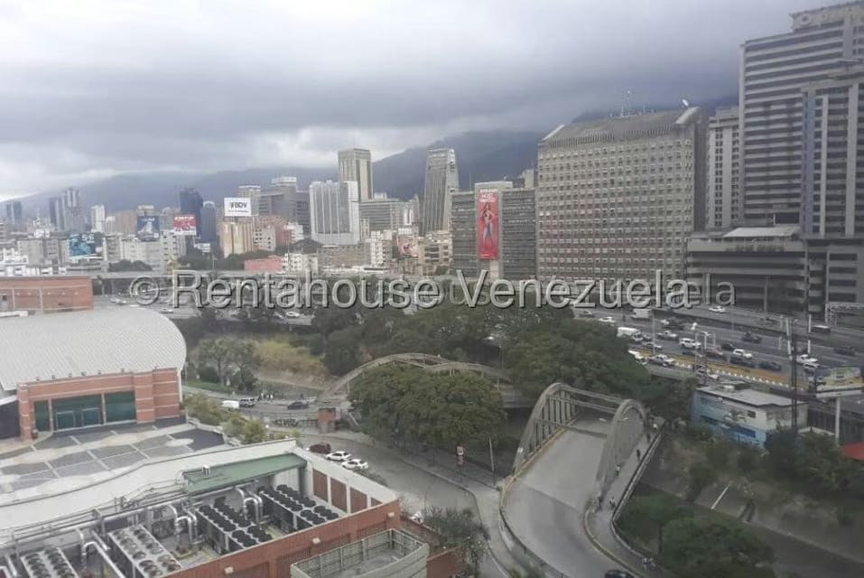 Comercial (Oficina) en Alquiler en Bello Monte, Distrito Metropolitano - 10