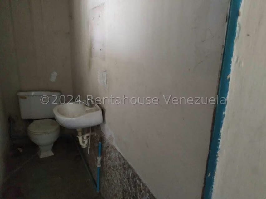 Terreno (Comercial) en Alquiler en Zona Centro, Aragua - 11