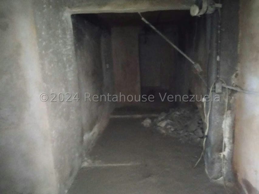 Terreno (Comercial) en Alquiler en Zona Centro, Aragua - 14