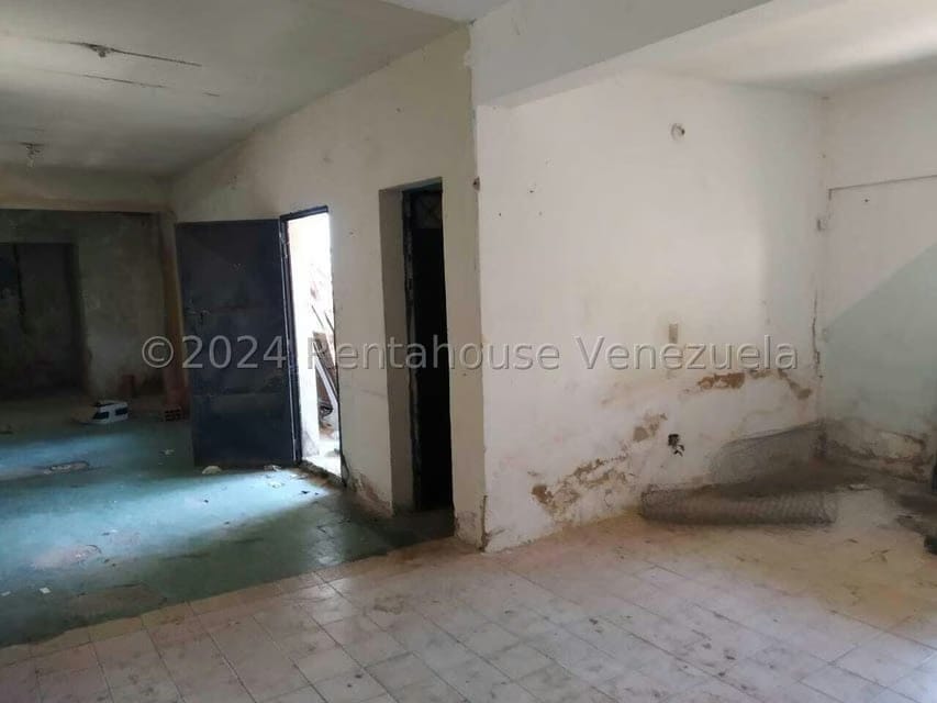 Terreno (Comercial) en Alquiler en Zona Centro, Aragua - 18