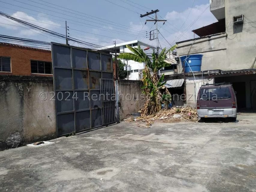 Terreno (Comercial) en Alquiler en Zona Centro, Aragua - 4