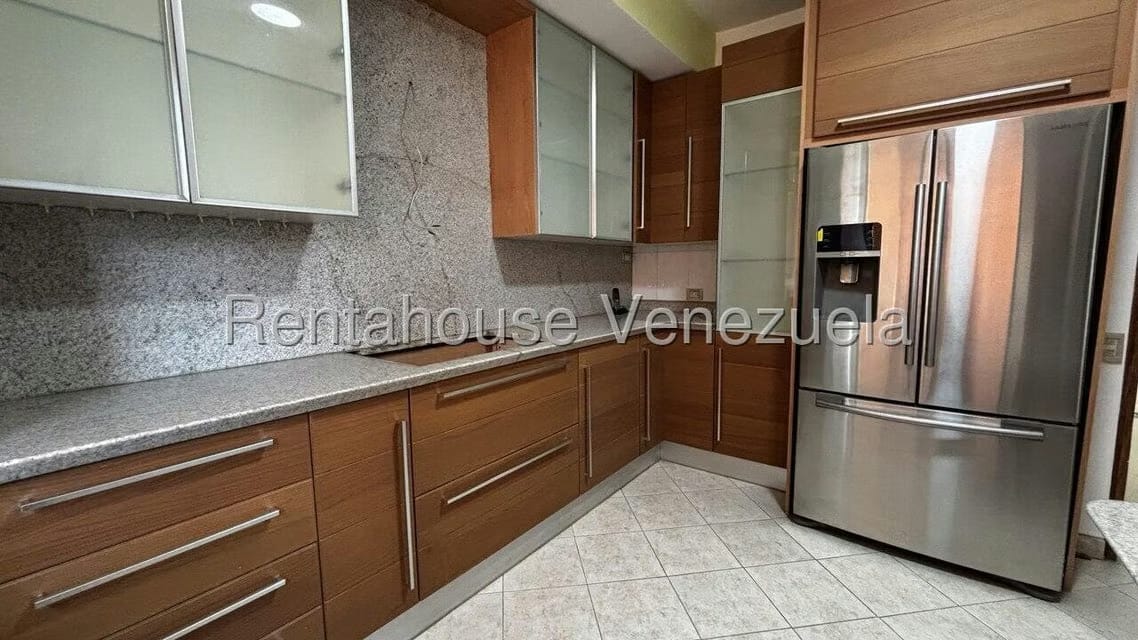 Apartamento (1 Nivel) en Alquiler en Campo Alegre, Distrito Metropolitano - 7