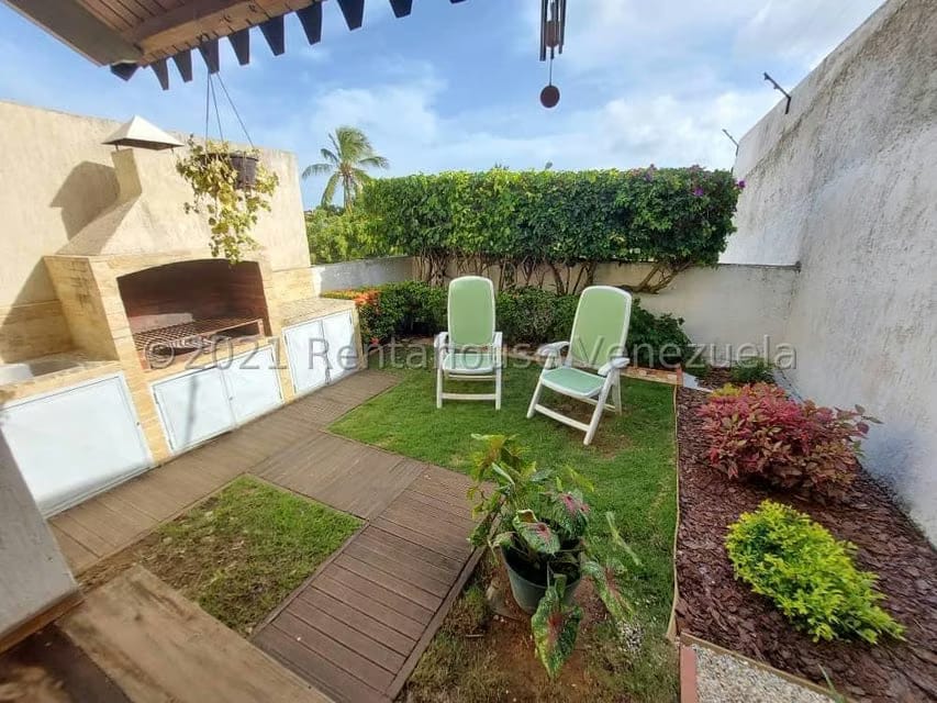 Townhouse (Duplex) en Venta en Playa el Angel, Nueva Esparta - 11