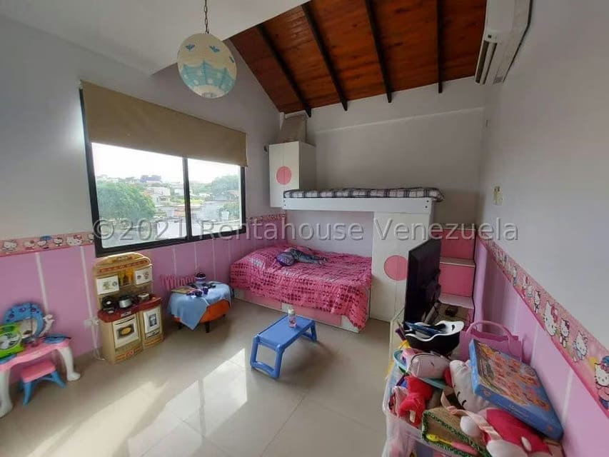 Townhouse (Duplex) en Venta en Playa el Angel, Nueva Esparta - 9