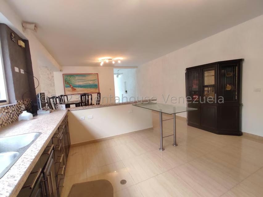 Casa (Duplex) en Venta en El Limon, Aragua - 14