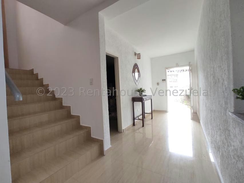 Casa (Duplex) en Venta en El Limon, Aragua - 3