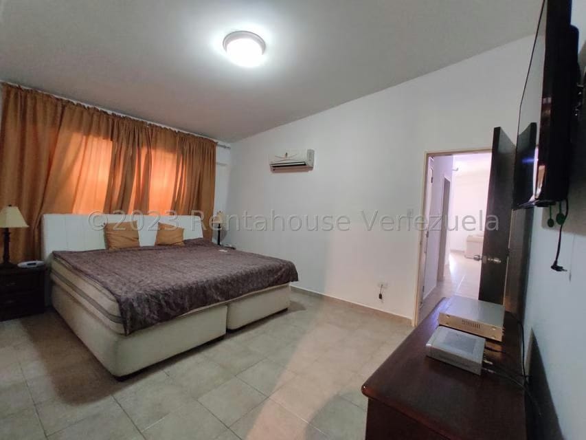 Casa (Duplex) en Venta en El Limon, Aragua - 37
