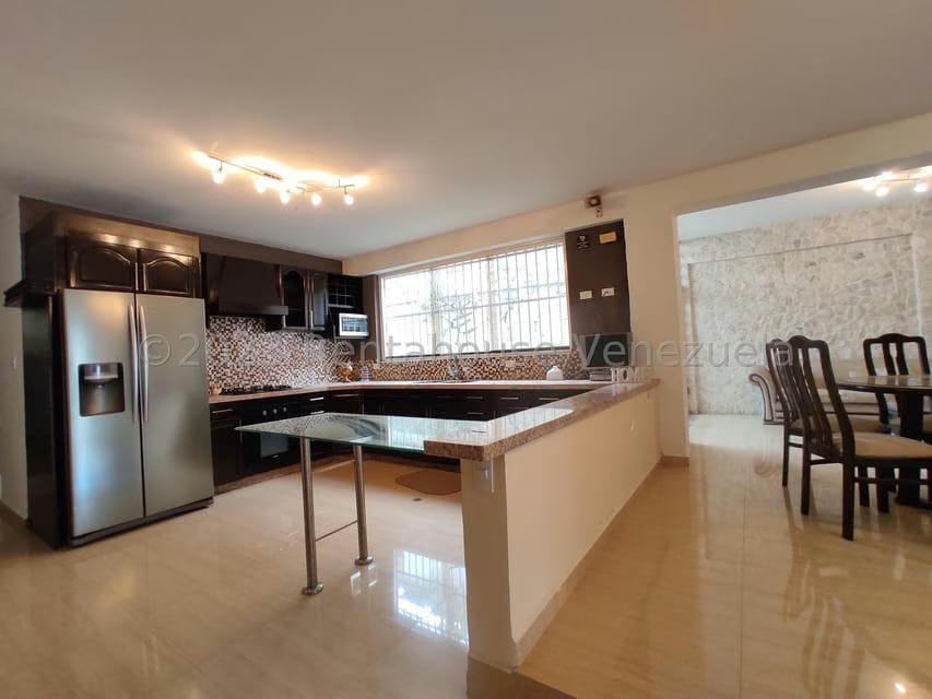 Casa (Duplex) en Venta en El Limon, Aragua - 8