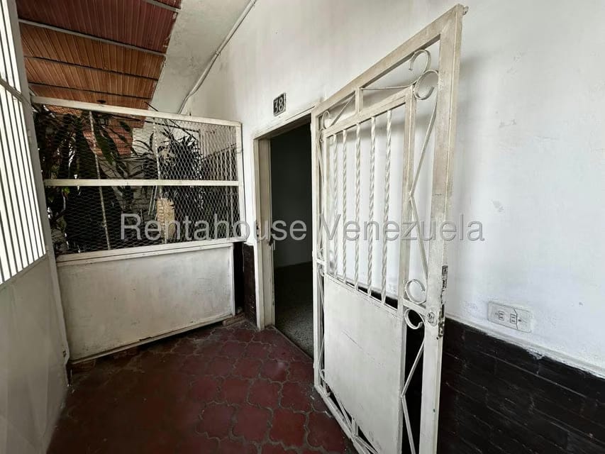 Comercial (Local Comercial) en Alquiler en Mario Briceno Iragorry, Aragua - 4