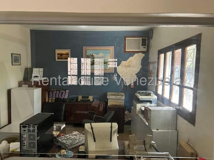 Casa (Duplex) en Venta en Los Palos Grandes, Distrito Metropolitano - 11