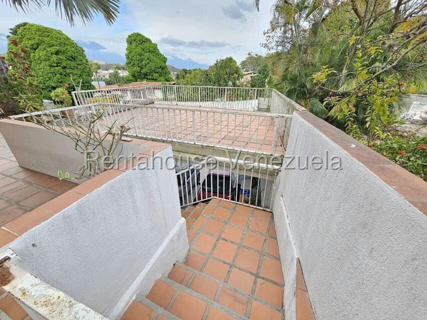 Casa (Multipes Niveles) en Venta en Cumbres de Curumo, Distrito Metropolitano - 58