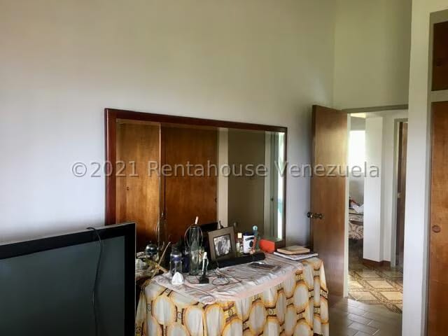 Casa (Colonial) en Venta en Club de Campo, Miranda - 16
