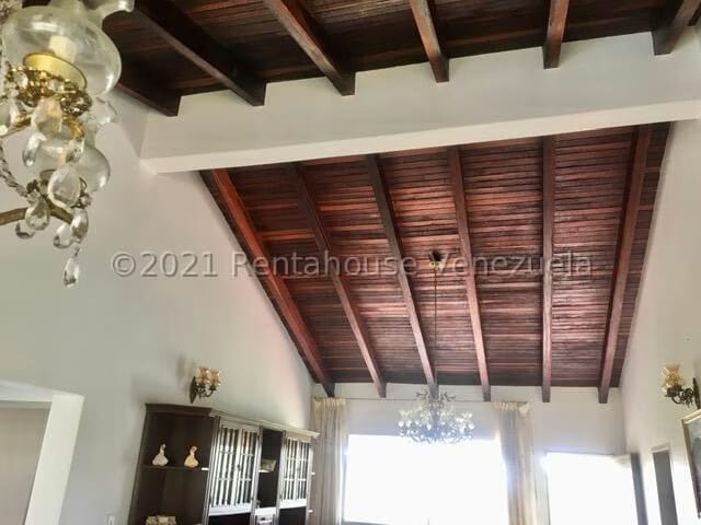 Casa (Colonial) en Venta en Club de Campo, Miranda - 18