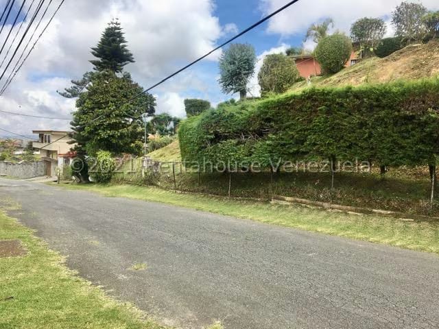 Casa (Colonial) en Venta en Club de Campo, Miranda - 41
