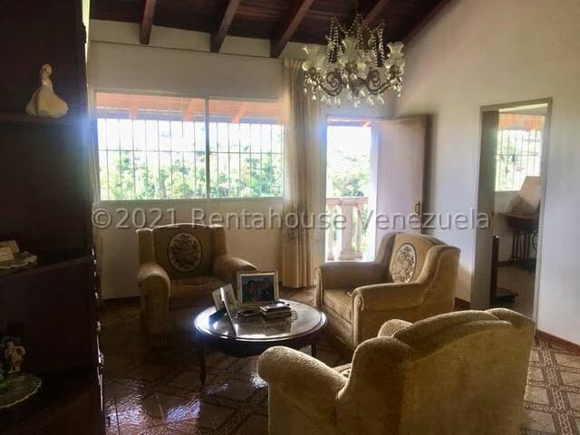 Casa (Colonial) en Venta en Club de Campo, Miranda - 6