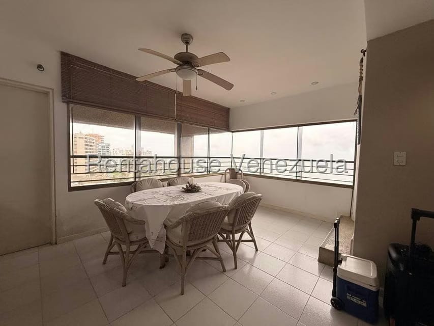 Apartamento (Duplex) en Venta en Playa Grande, Vargas - 16