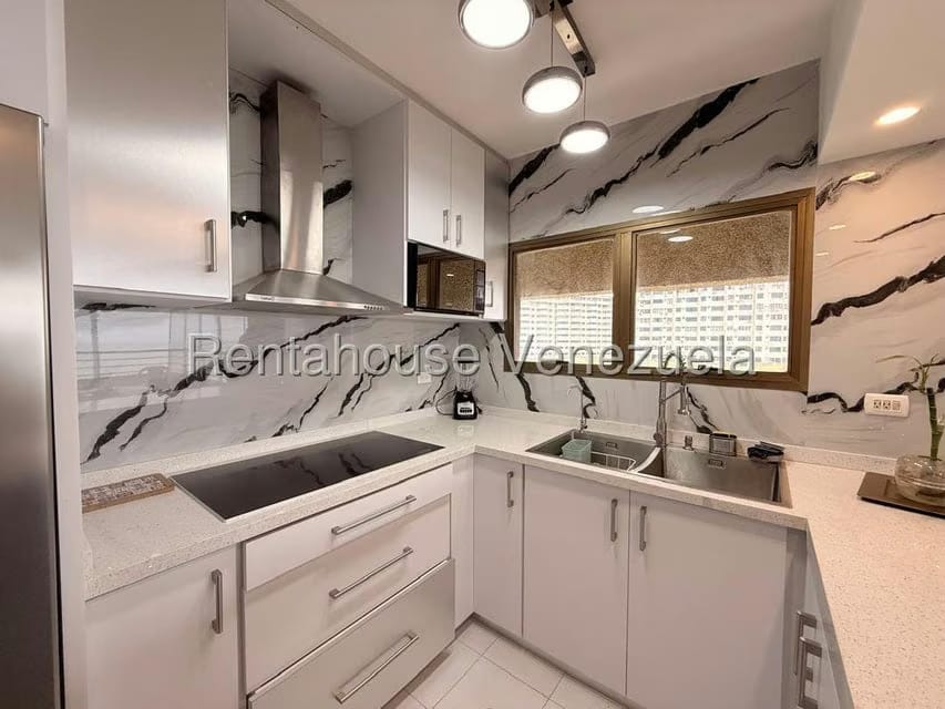 Apartamento (Duplex) en Venta en Playa Grande, Vargas - 4