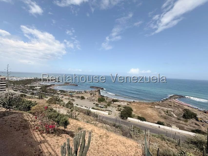 Apartamento (Duplex) en Venta en Playa Grande, Vargas - 47