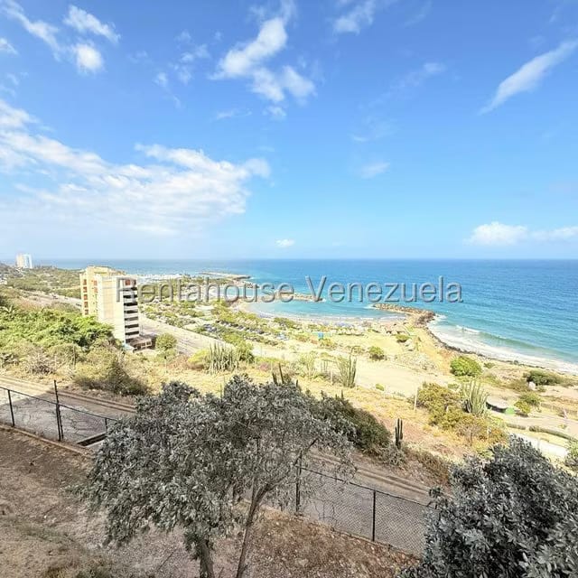 Apartamento (Duplex) en Venta en Playa Grande, Vargas - 58
