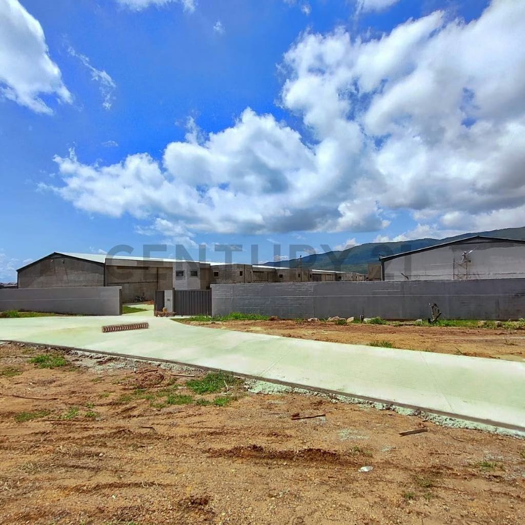 Oportunidad de inversión con facilidades de pago-Cond. Industrial Oasis Park - 2