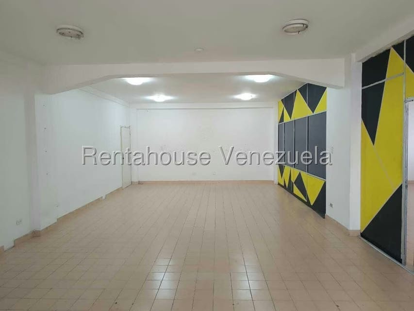 Comercial (Oficina) en Alquiler en Avenida Bolivar, Aragua - 7