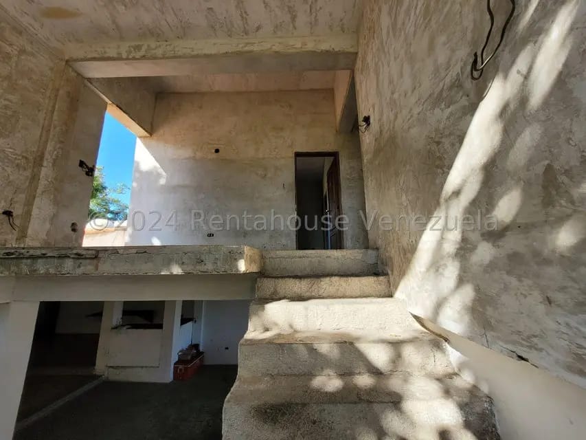 Casa (Multipes Niveles) en Venta en Playa Grande, Vargas - 11