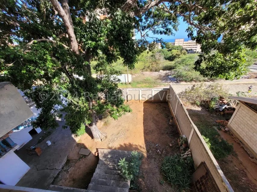 Casa (Multipes Niveles) en Venta en Playa Grande, Vargas - 18