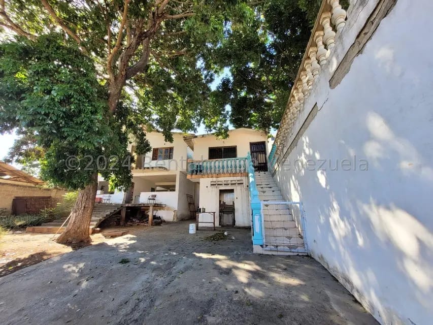 Casa (Multipes Niveles) en Venta en Playa Grande, Vargas - 23