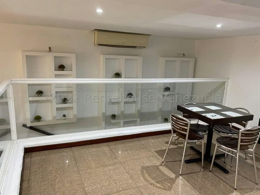 Comercial (Local Comercial) en Venta en Parroquia La Candelaria, Distrito Metropolitano - 46