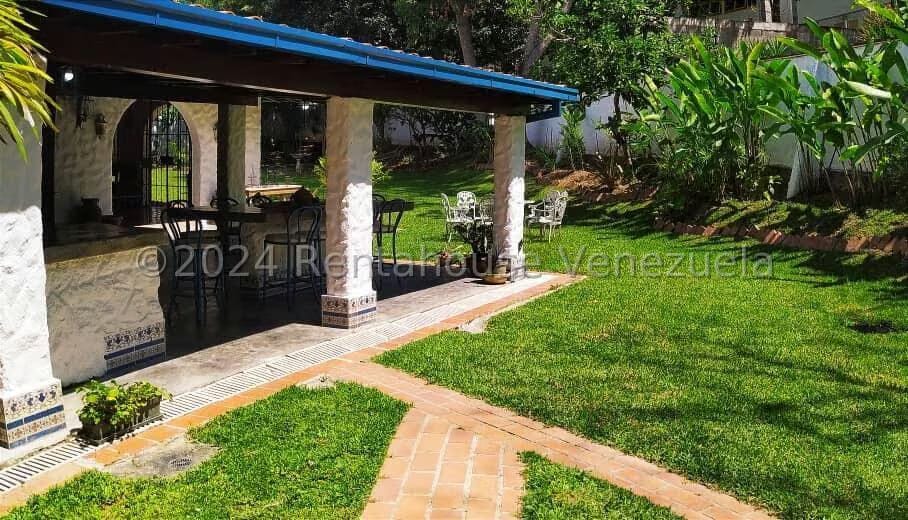 Casa (1 Nivel) en Alquiler en Prados del Este, Distrito Metropolitano - 15