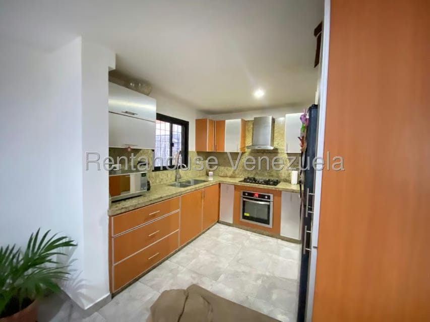 Casa (Duplex) en Venta en Altos de la Galera, Portuguesa - 6