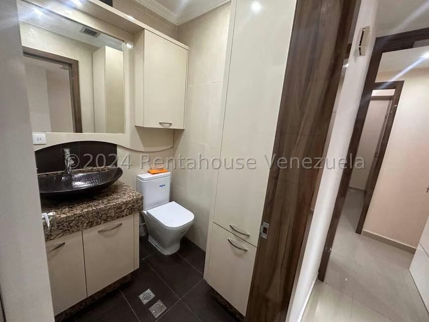 Apartamento (1 Nivel) en Venta en La Trigaleña, Carabobo - 21