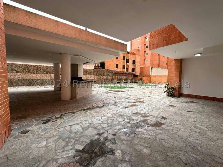 Apartamento (1 Nivel) en Venta en La Trigaleña, Carabobo - 33